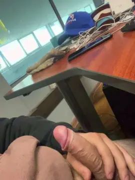 Watch this uncensored movie called Gay sex chat with Matias29xxx