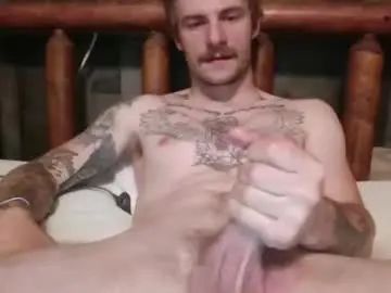 Enjoy watching the full scene of Gay sex chat with ryanstrokes1776
