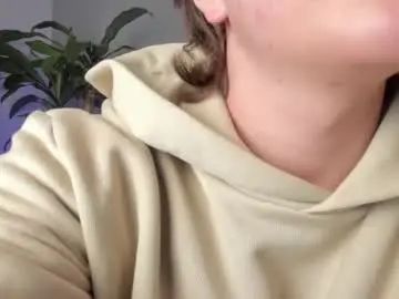 Play full video of Gay sex chat with lucass_morales