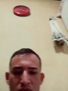 Stream this hardcore video of Gay sex chat with escorpiaogay