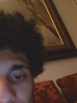 Play the complete video named Gay sex chat with MrStealUrgirl77