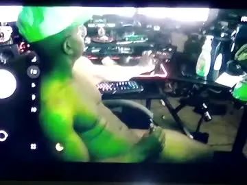 Stream this hardcore scene called Gay sex chat with jaimarsavoy1