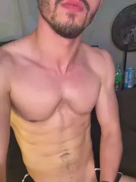 Stream this HD scene of Gay sex chat with icaromarinheir5