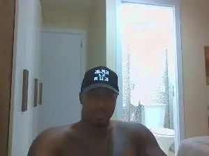 View hardcore movie of Gay sex chat with PretaoCavalo