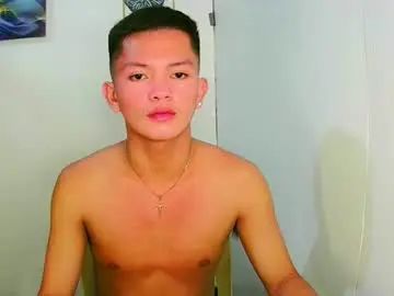 Play this complete movie of Gay sex chat with aiden_acexxx