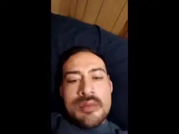 Enjoy watching this complete clip of Gay sex chat with woodcharly