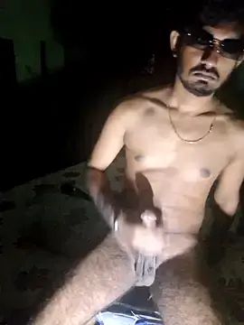 Play the hardcore video called Gay sex chat with Toxic_desi01