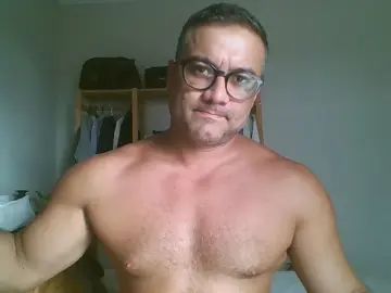 Enjoy watching this hardcore movie called Gay sex chat with felix757