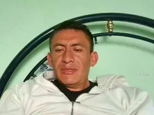 Stream this complete movie titled Gay sex chat with Doug95556
