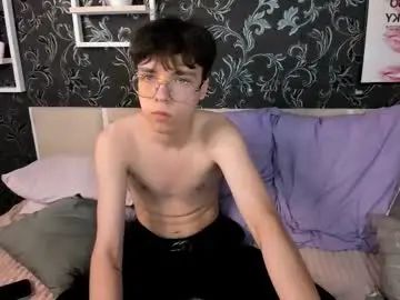 Enjoy watching the HD scene called Gay sex chat with alex_bigls