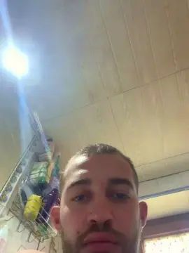 Play the uncut video named Gay sex chat with diegoele23