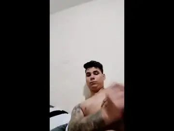 Watch the complete movie of Gay sex chat with fernandolo23