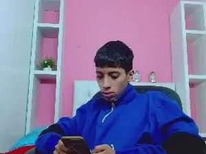 Play the uncut movie named Gay sex chat with jl_brayan1