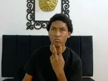 Play the complete movie named Gay sex chat with jhoneyker