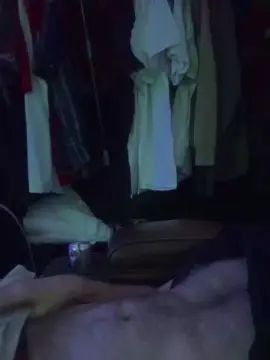 Play the uncut video of Gay sex chat with WifyNHubby