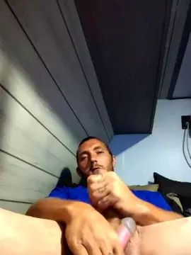 Watch complete scene titled Gay sex chat with Sean4202