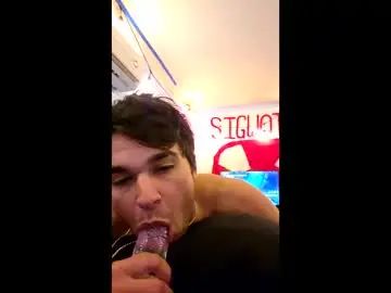 View full video named Gay sex chat with milman139