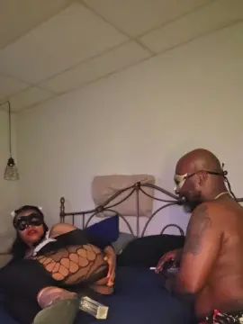 Stream the complete scene titled Gay sex chat with MagicSnakex82