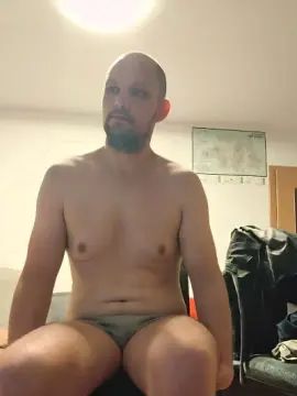 Stream this uncensored video called Gay sex chat with Freaky300
