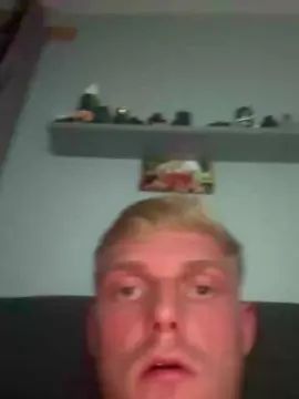 Enjoy watching complete movie called Gay sex chat with Bigdaddy14401