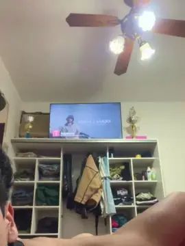 Stream the complete clip named Gay sex chat with Valenpasivo