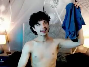 Play this complete movie titled Gay sex chat with diego_salasar