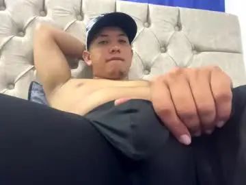 Play this uncensored video titled Gay sex chat with saturnoboy7