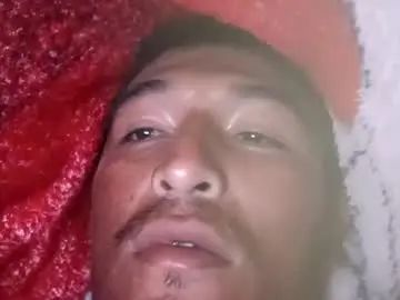 View the complete clip of Gay sex chat with pearlscock_lattyn