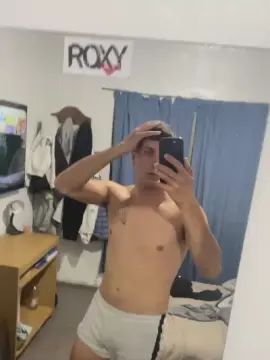 Stream the full video of Gay sex chat with Alca_2022