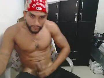 View this HD movie of Gay sex chat with mrlevrone1