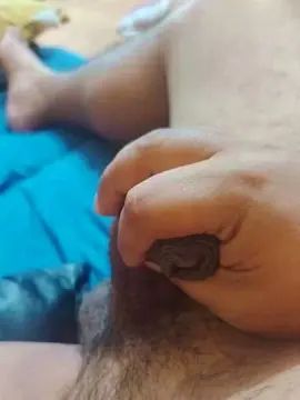 Watch uncensored clip called Gay sex chat with BrayanhMend