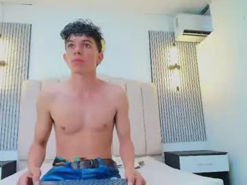 Play the HD video of Gay sex chat with austin_santos2