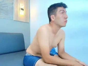 Enjoy watching full scene of Gay sex chat with james_steell