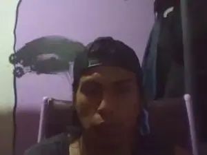 Stream the HD scene titled Gay sex chat with LighBbsold