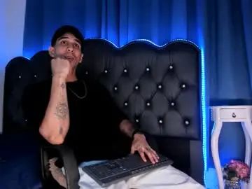 Enjoy watching this complete movie titled Gay sex chat with kael_dominus