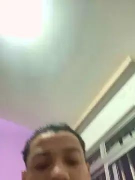 View this complete video titled Gay sex chat with enzoheitor3