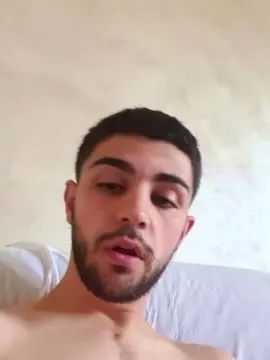 Play the uncut scene called Gay sex chat with simon_37