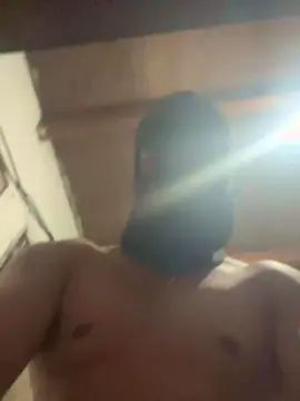 Watch this complete video named Gay sex chat with RastasArg