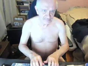 Watch HD scene titled Gay sex chat with older_guy1