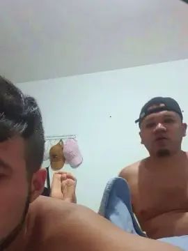 Play HD video of Gay sex chat with Bertsafado