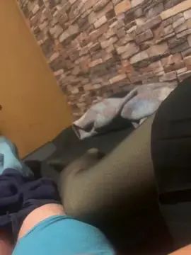 Stream the complete scene titled Gay sex chat with Aleyjavi