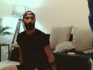 Stream HD movie called Gay sex chat with 1Arabe1Italien