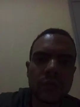 View the complete video titled Gay sex chat with Sonhodascoroas