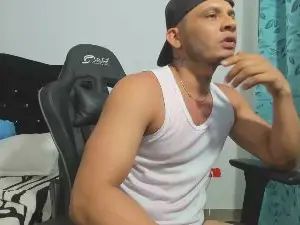 Play hardcore scene called Gay sex chat with jose22leal
