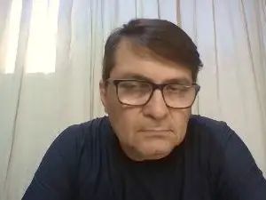 Play the uncut clip of Gay sex chat with HputoBr