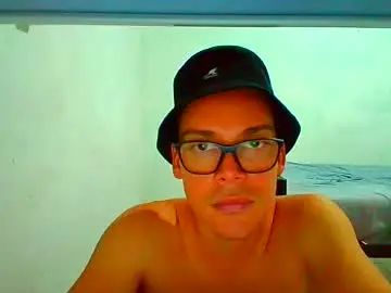 Enjoy watching uncut movie called Gay sex chat with sop4lx