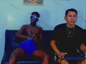 Watch uncut movie named Gay sex chat with Black_and_whit0