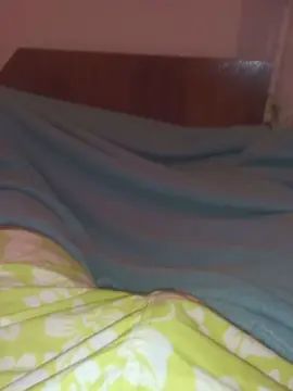Watch full video of Gay sex chat with Moreno32000