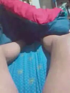 Watch this uncut clip titled Gay sex chat with Holasoynoah