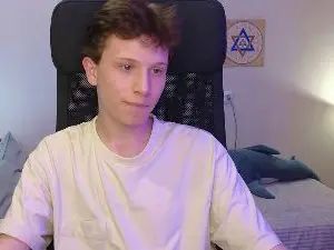 View the uncut scene called Gay sex chat with mrarty3